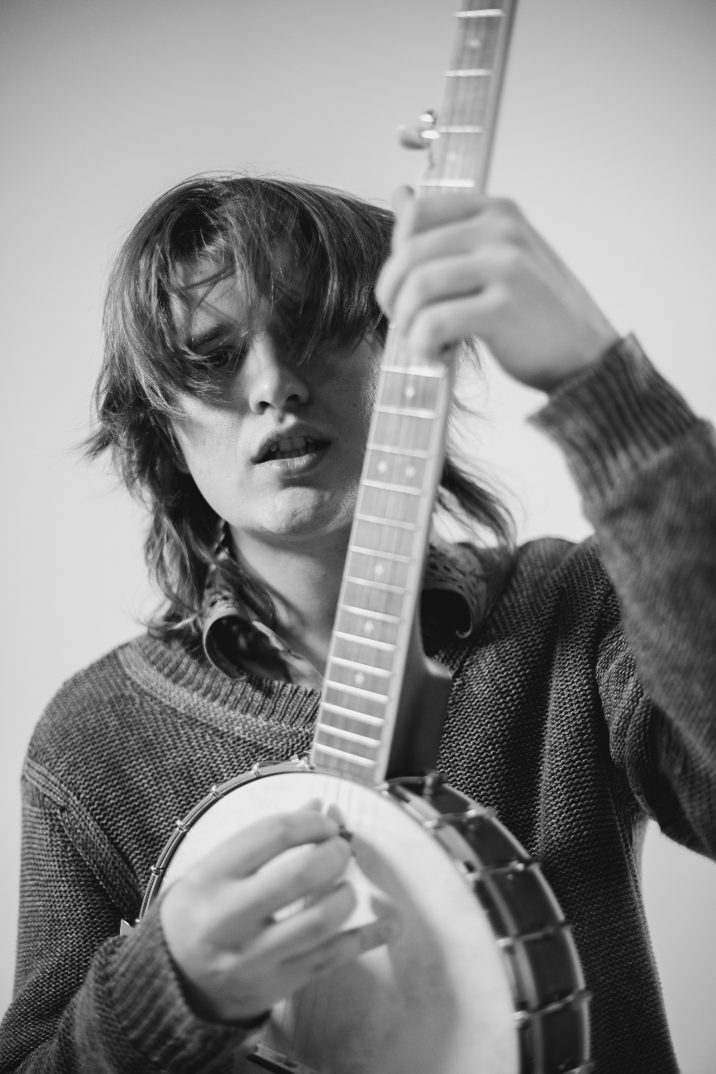 (((folkYEAH))) Presents: JOHN-ROBERT
