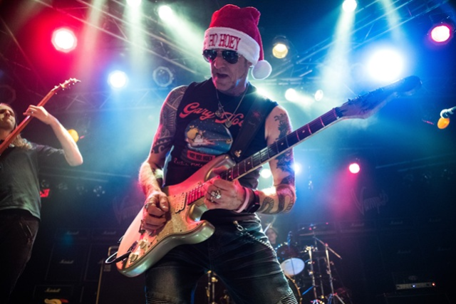 Gary Ho Ho Hoey's Rockin' Holiday Show