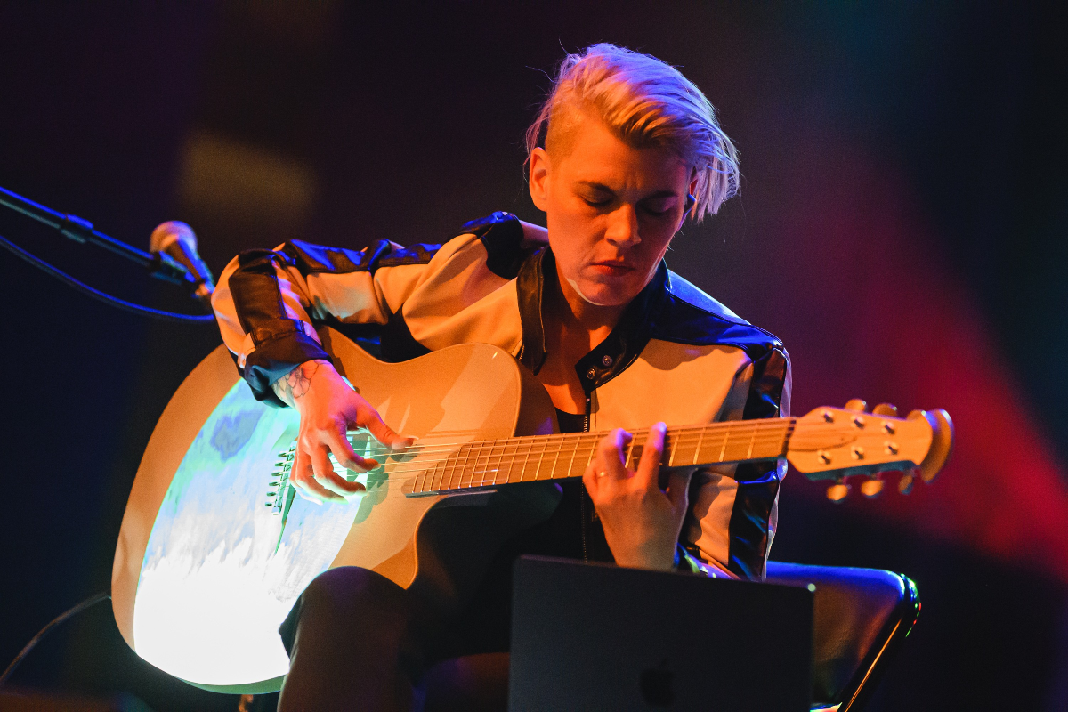Kaki King