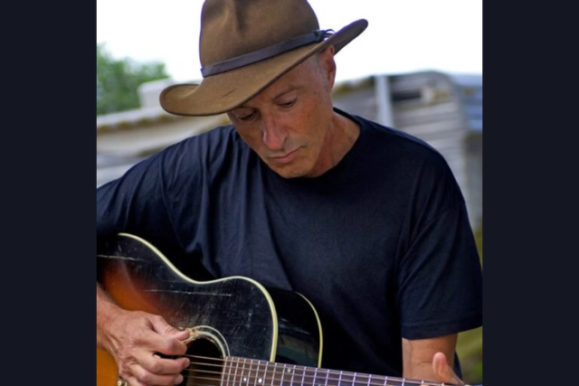 DAN BERN Returns to FITZGERALDS Historic Nightclub