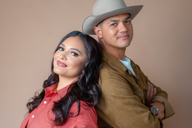 Kalaʻe & Kalena – Mother's Day Concert