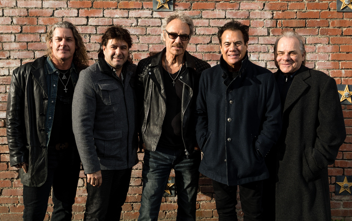 Pablo Cruise at Woodlands Tavern