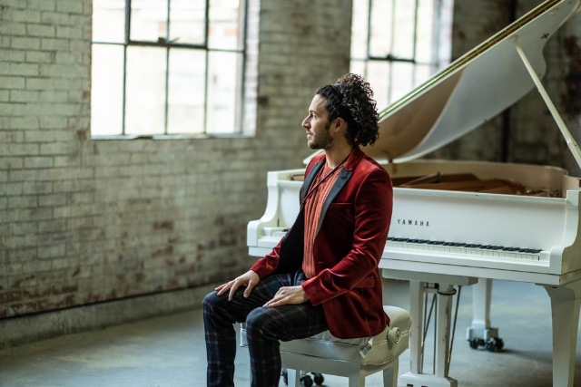 Presales to emmet cohen trio: members use these when buying pre-sale tickets