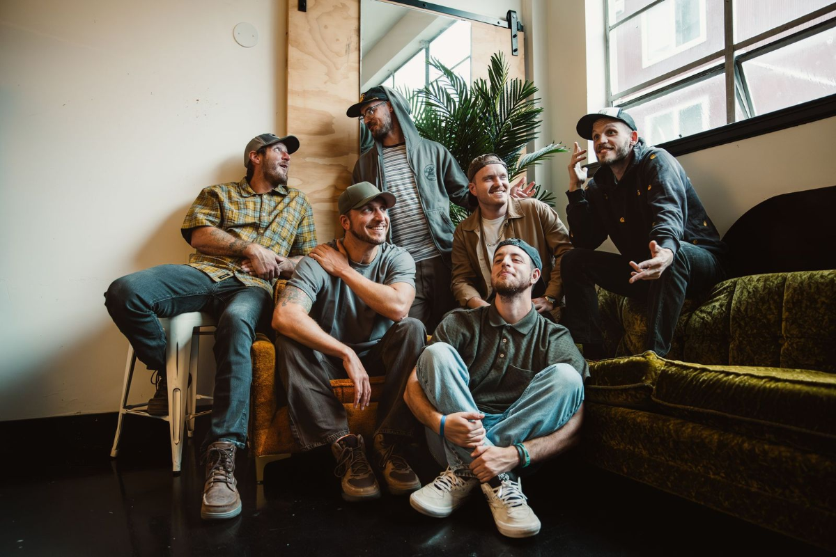 Tropidelic with Surfer Girl, The Quasi Kings