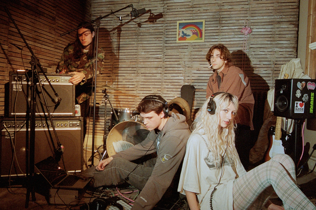 feeble little horse - bitknot tour w/ MOP