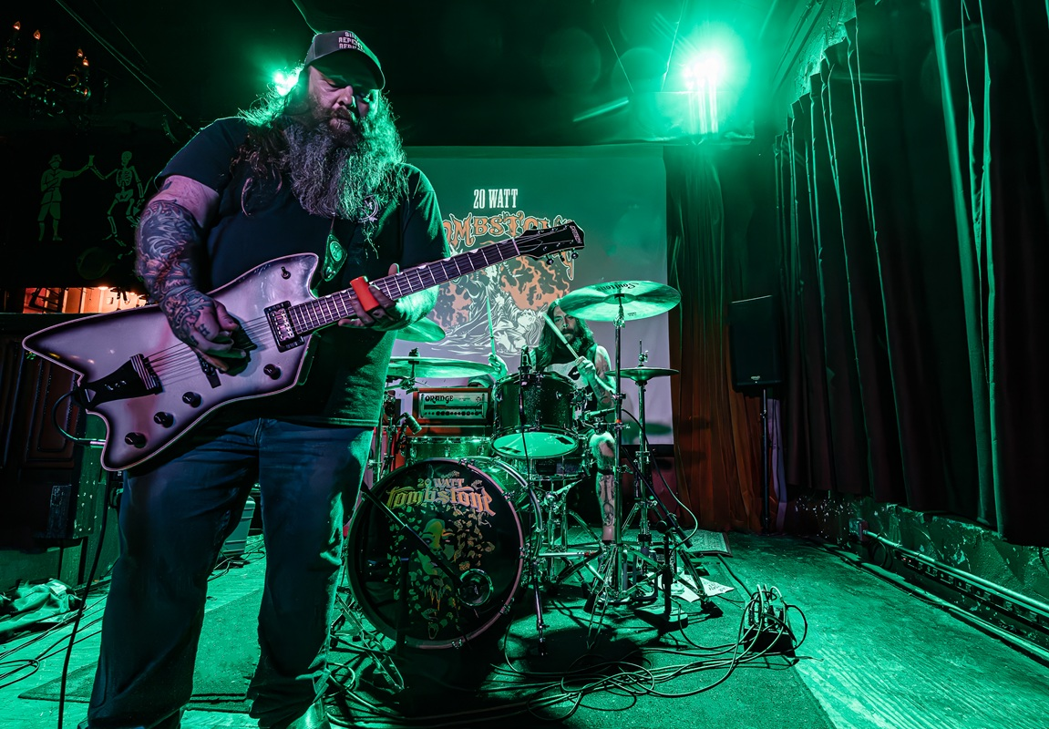20 Watt Tombstone With Slumlord Radio