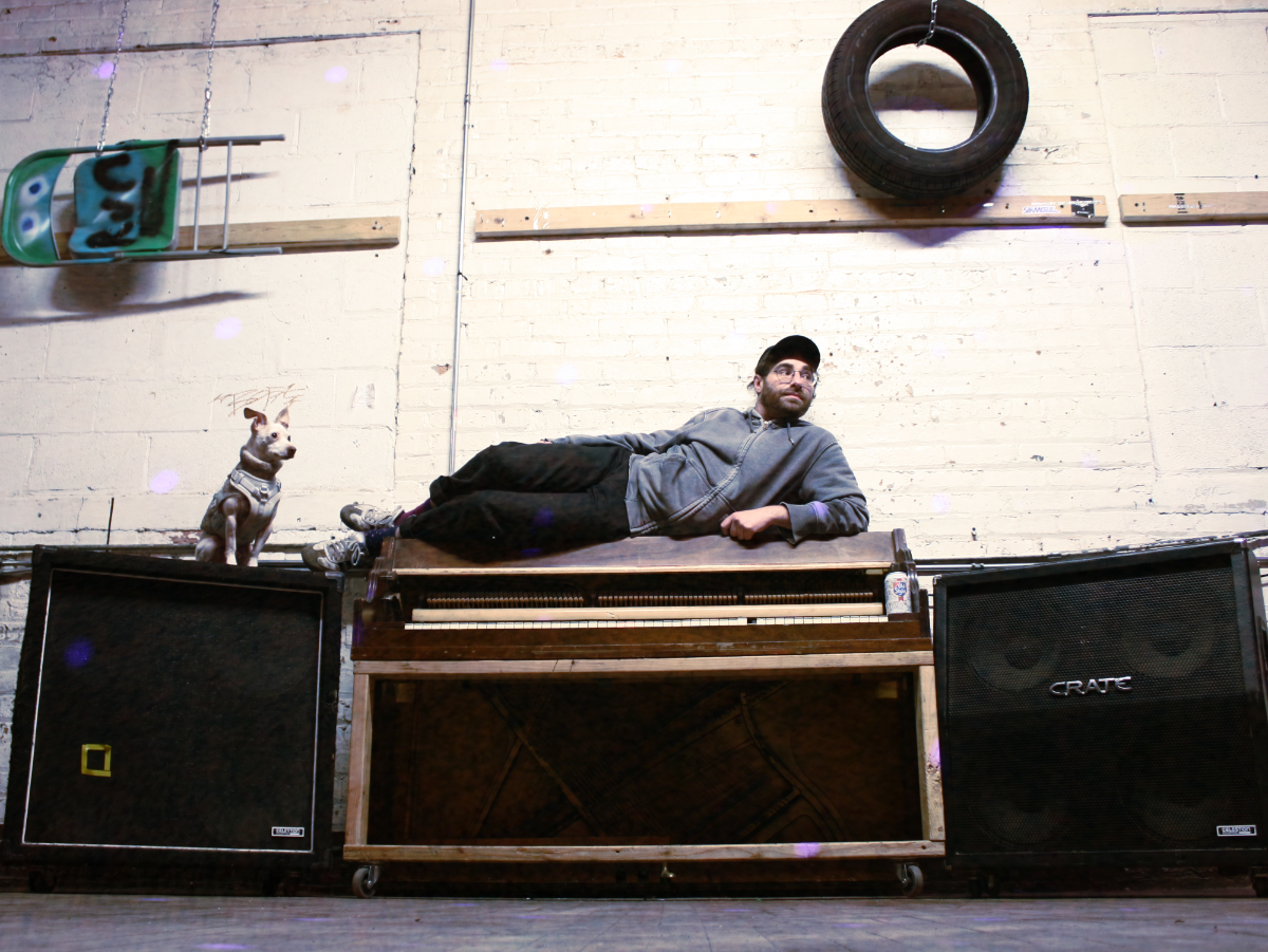 FREE MONDAY w/ Goose Harrington / World Energy Corporation / Hungu