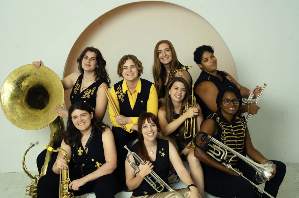 BRASS QUEENS live in the SIDEBAR!