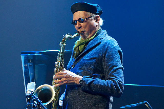 Charles Lloyd Quartet featuring Bill Frisell, Larry Grenadier & Kweku Sumbry artwork from Blue Note Jazz Club