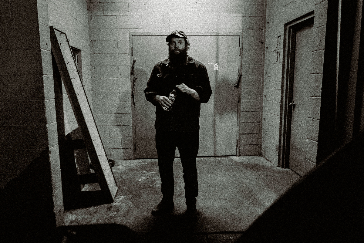 Jeffrey Martin w/ Sam Weber (partially seated)