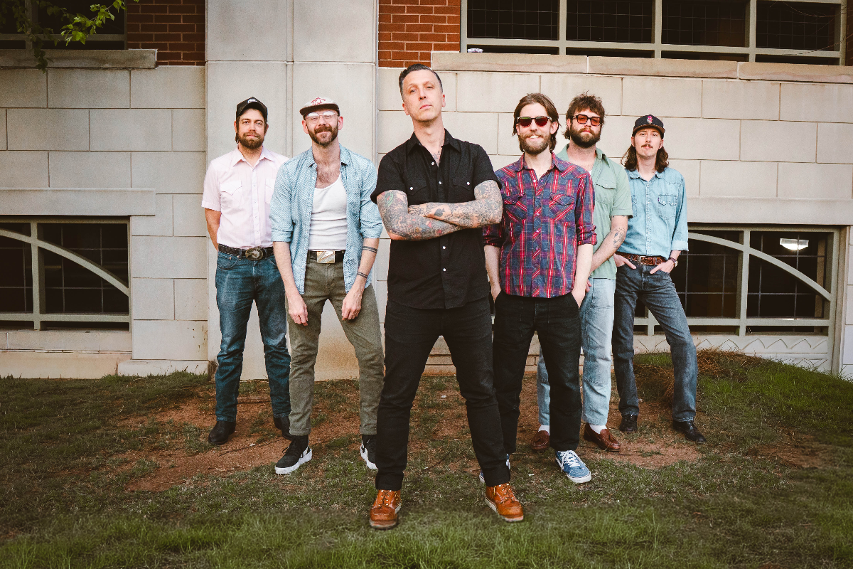 American Aquarium, Buffalo Nichols