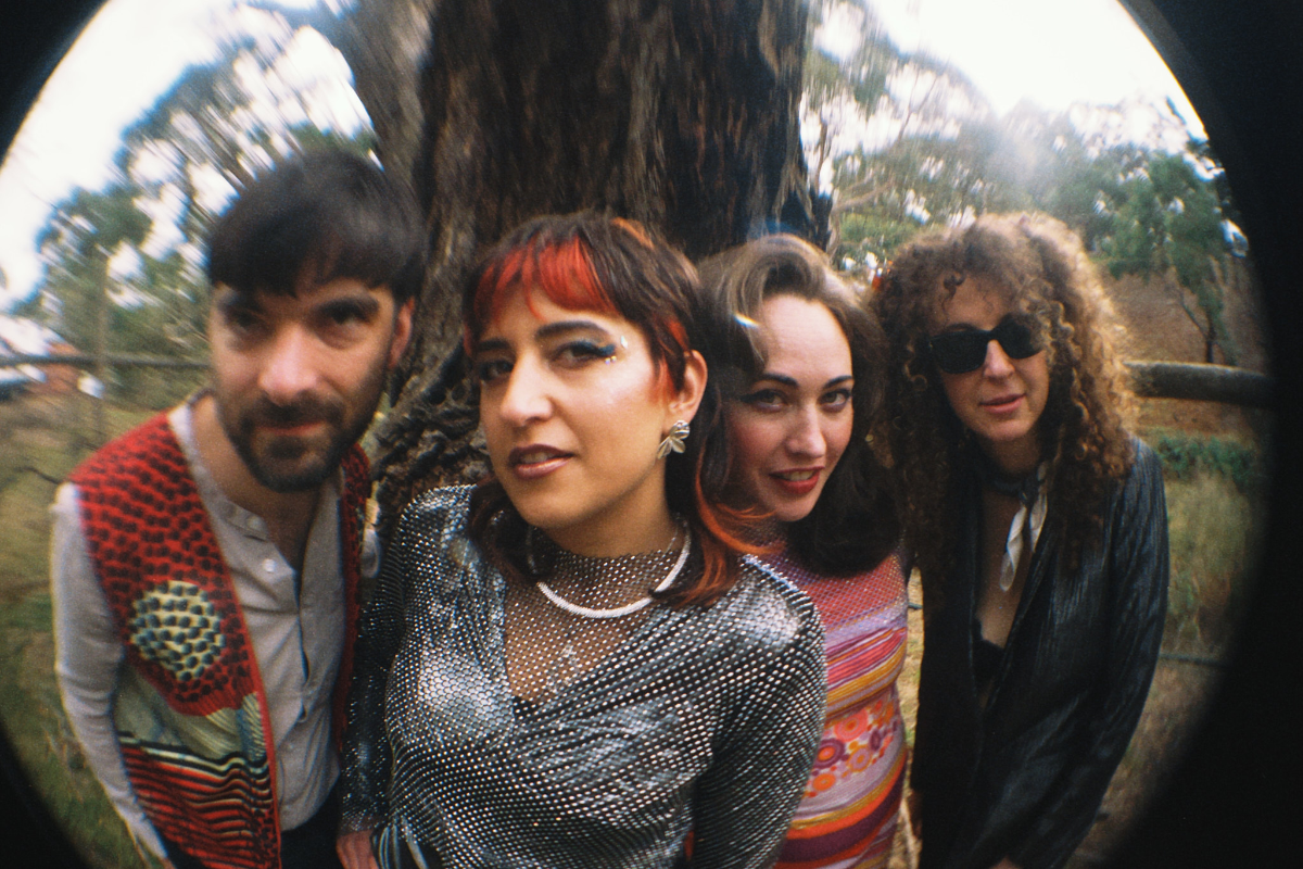 Derya Yildirim & Grup Simsek x Thee Marloes